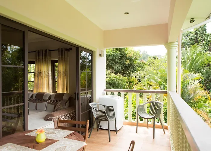 Belle Montagne Appartement Grand Anse (Mahe)